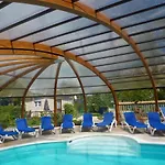 Camping Pommiers Des Trois Pays 4*