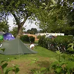 Pommiers Des Trois Pays Camping 4*