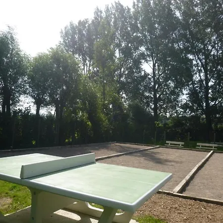 Kemping Pommiers Des Trois Pays