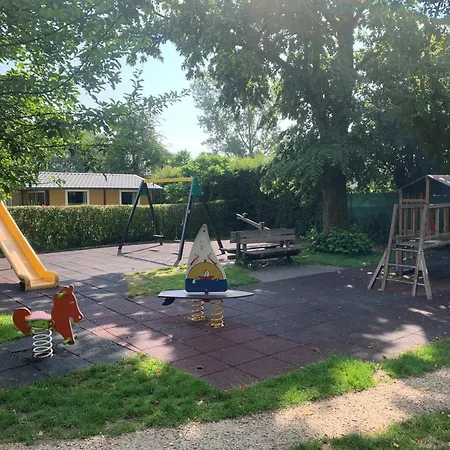 Kamp alanı Pommiers Des Trois Pays