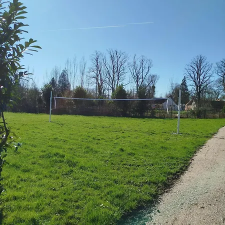 Pommiers Des Trois Pays Kamp alanı 4*