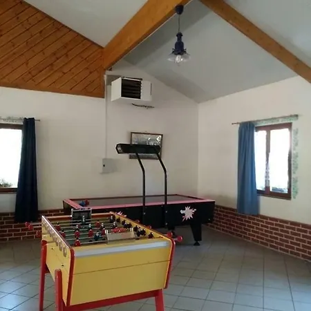 Pommiers Des Trois Pays 4*