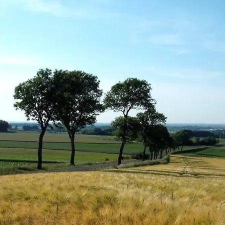 Pommiers Des Trois Pays Κάμπινγκ 4*
