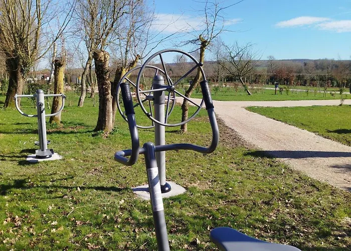Kamp alanı Pommiers Des Trois Pays 4*